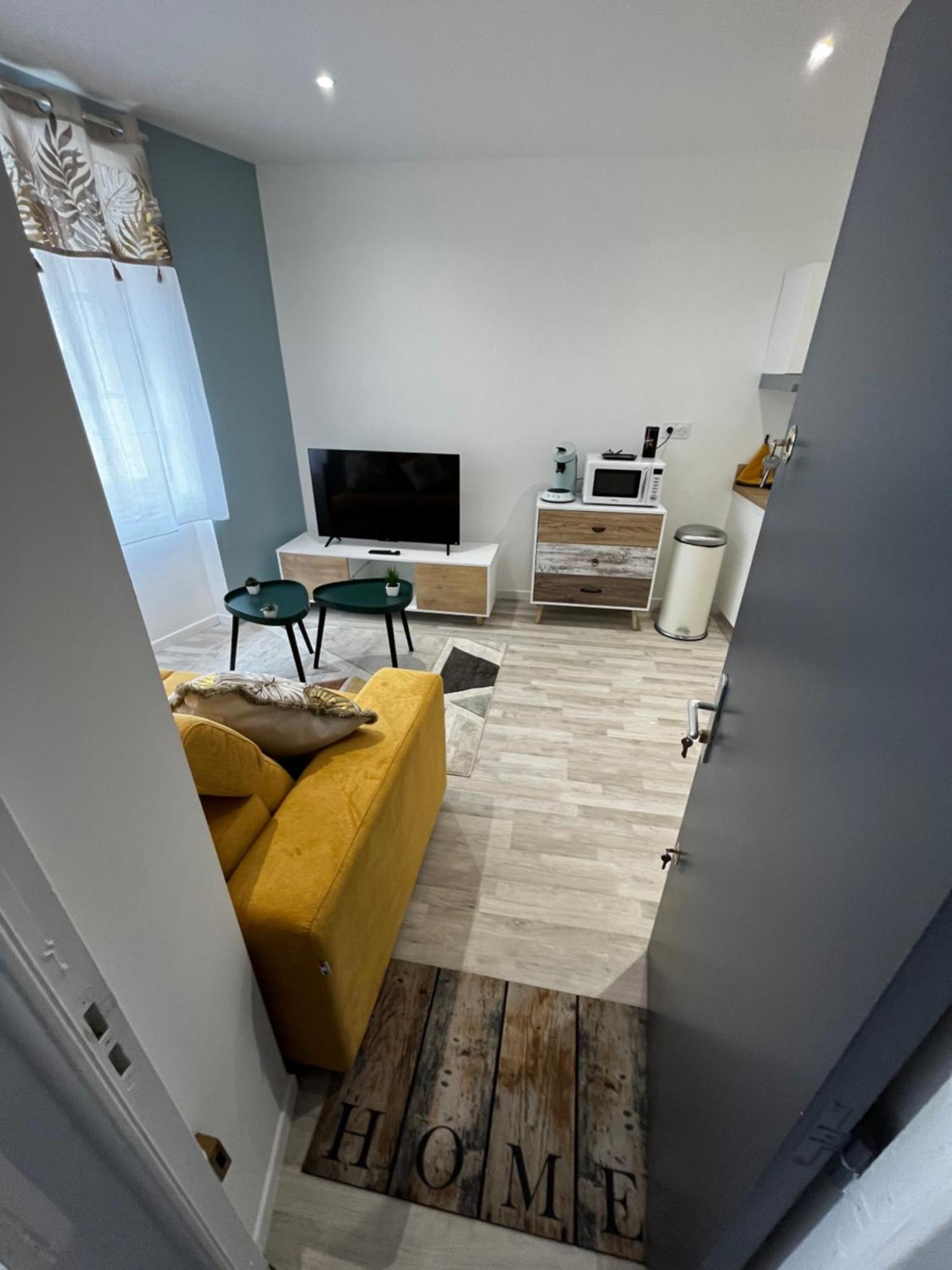 La Maison Castelpontine T4 Apartment *